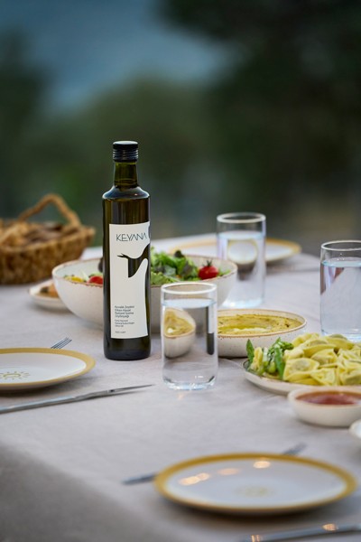 Zeytinyağının Felsefesi: Mitolojiden Ticarete, Keyana'nın Yolculuğu