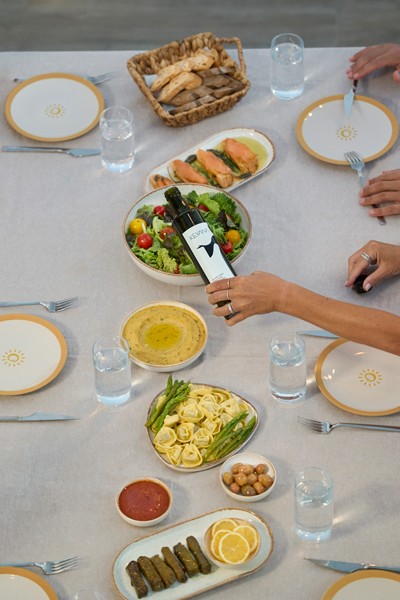 Zeytinyağının Sessiz Dili: Keyana ile Türkiye'nin Ruhuna Yolculuk